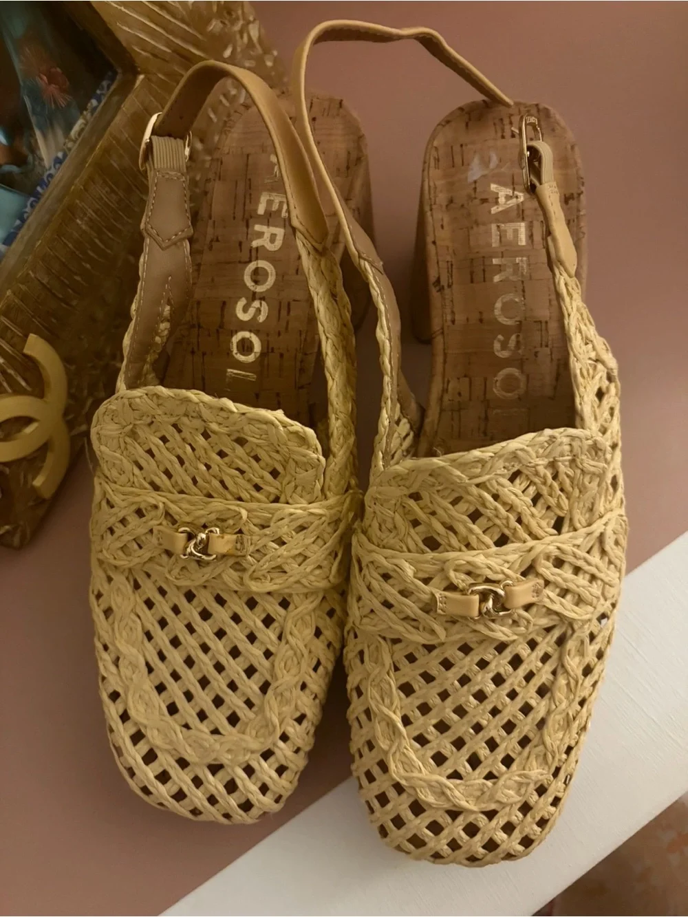 Aerosoles Woven Slingback Heeled Sandal “Santiago Raffia” in Natural